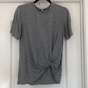 Gray knotted t-shirt